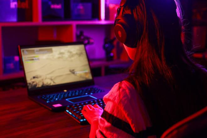 备矩阵：m16 R2+Pro键鼠耳机性能巅峰开元棋牌纯血Alienware外星人电竞装(图14)